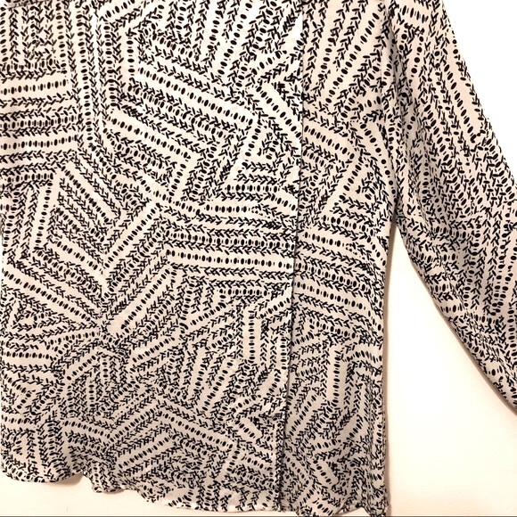 Cabi Black and White Long Sleeve Stitch Print Top - Picture 5 of 10